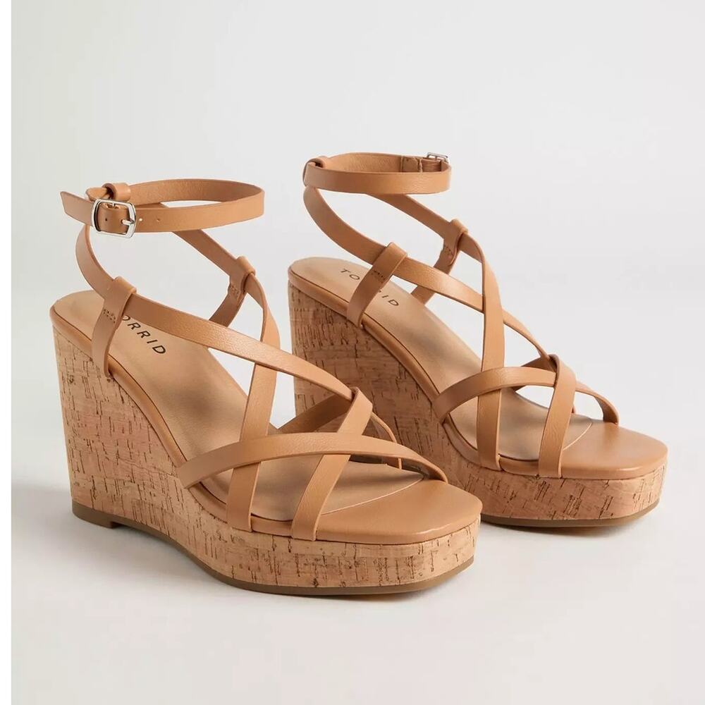 Torrid Beige Tan Strappy Cork‎ Wedge Sandals 9.5WW Platform 4" Open Toe Heels
